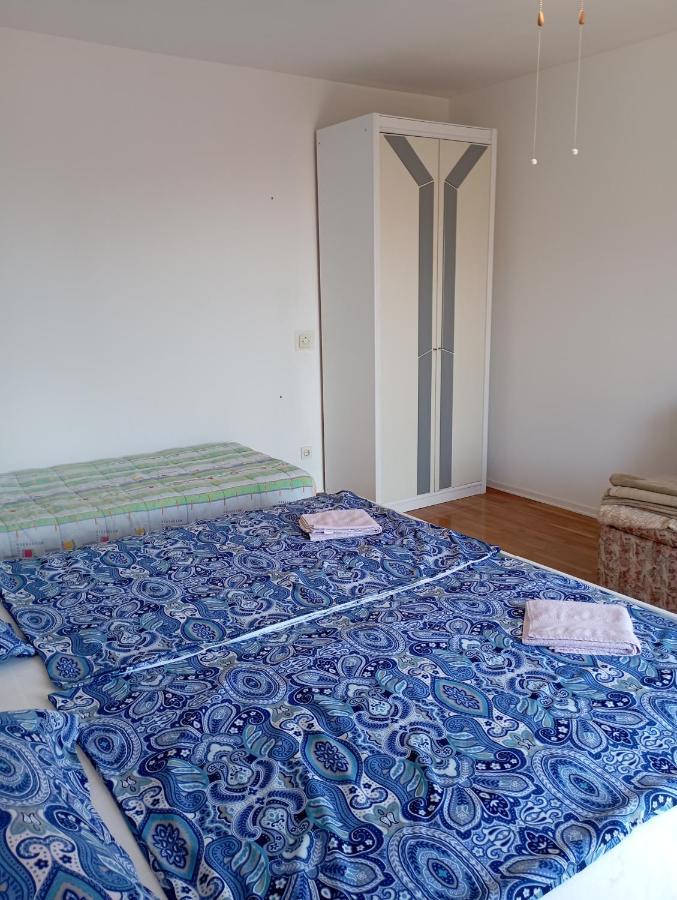 Apartment Mare 1 Novigrad Istria Buitenkant foto