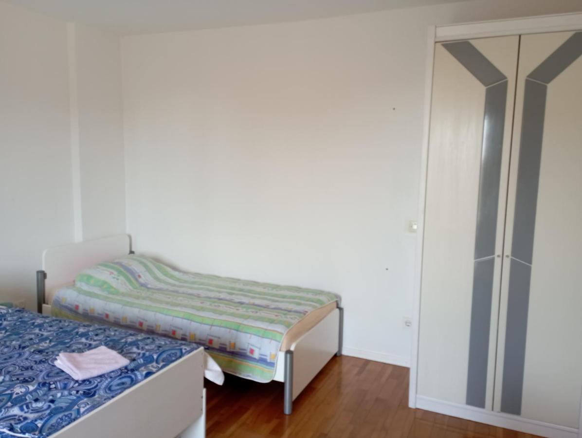 Apartment Mare 1 Novigrad Istria Buitenkant foto